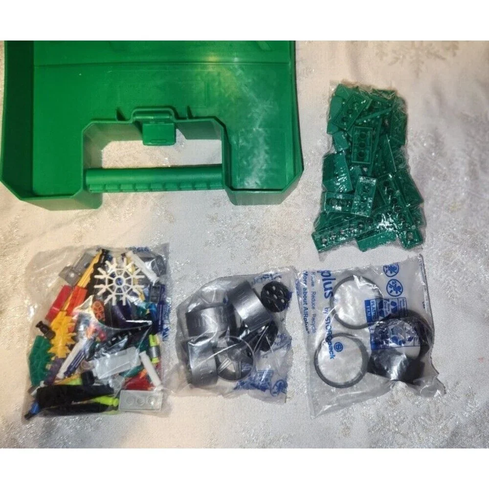 K'NEX 10 Model Building Set Wheel Action 155 Pieces Bricks 61007/70328 2007